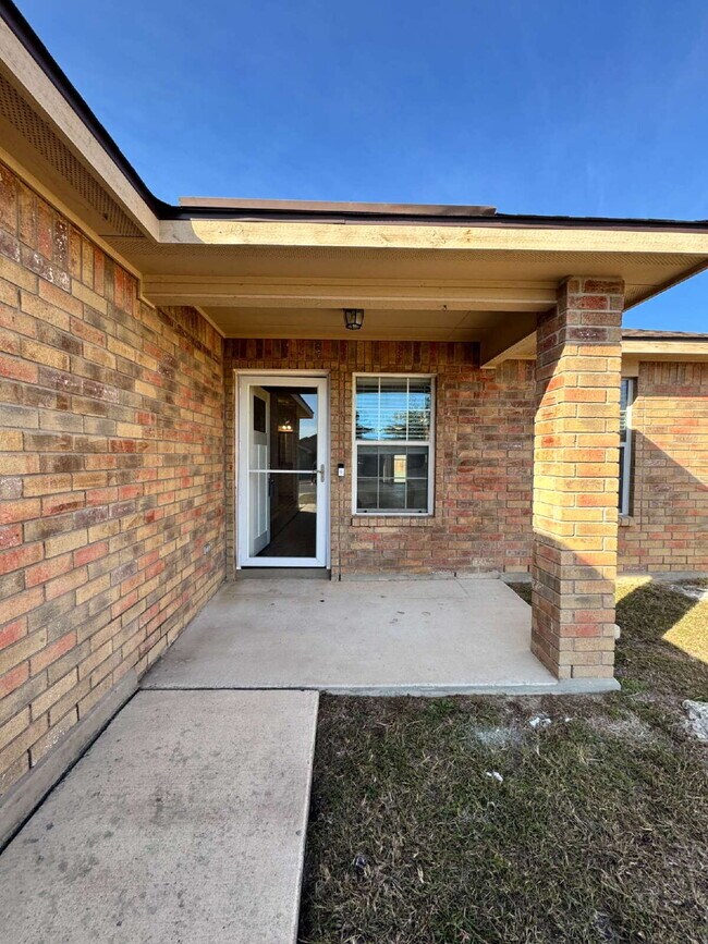 Photo - 9219 Dublin Heights