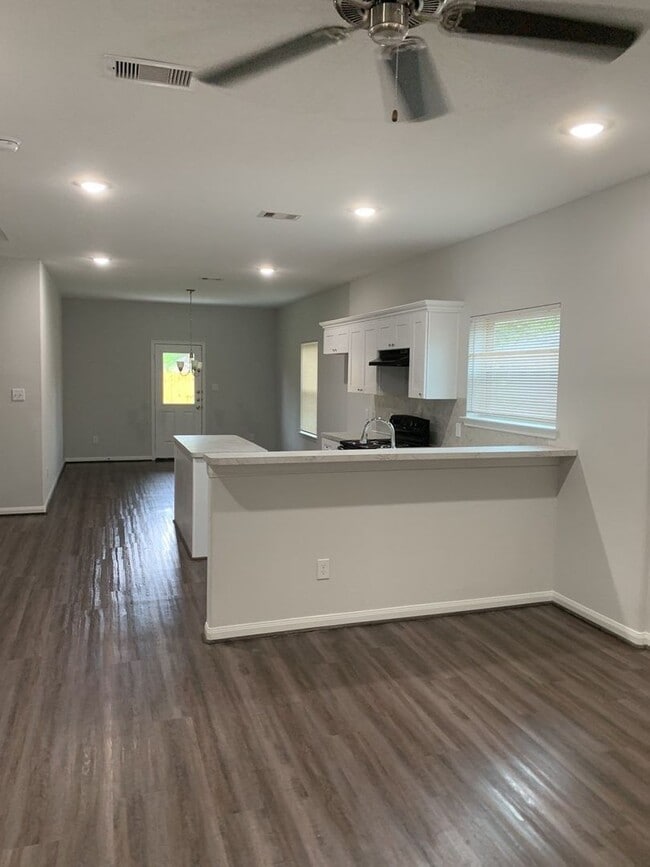 Photo - 9026 Everglade Dr Unit B