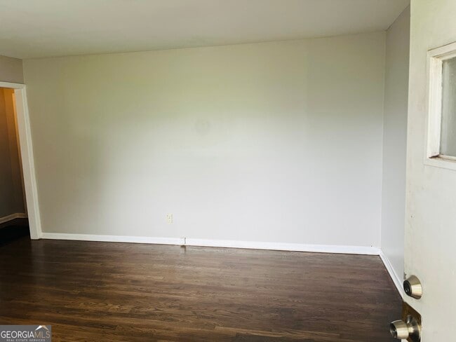 217 W Central Ave