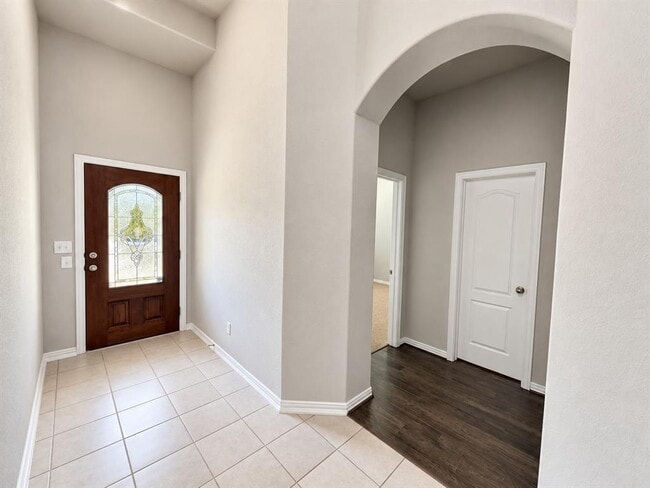 6050 Malta Cir