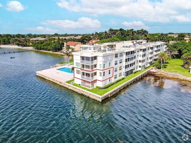 Building Photo - 1820 New Palm Way Unit 201 Rental