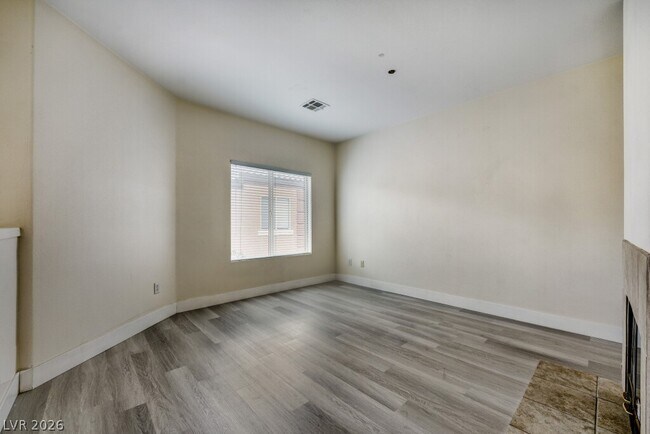 Photo - 10443 Alpine Edge Ave
