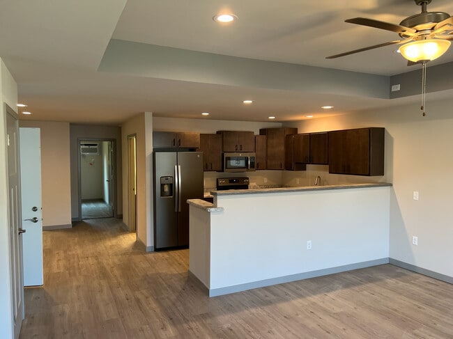 Photo - 1209 Salem Dr