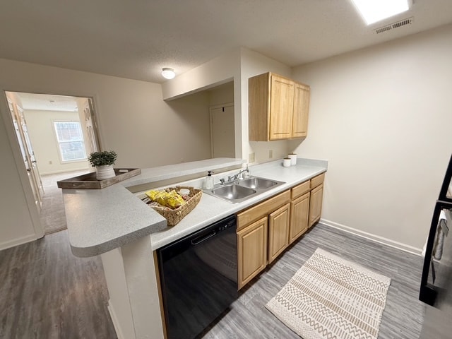 3 bedroom downstairs - Cowan Farms Rental