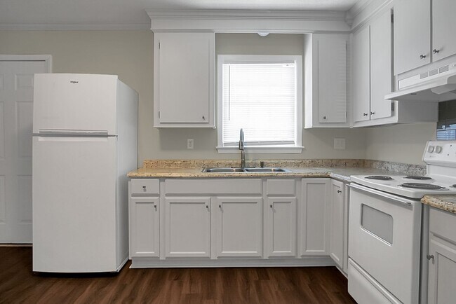 Photo - Miles Landing