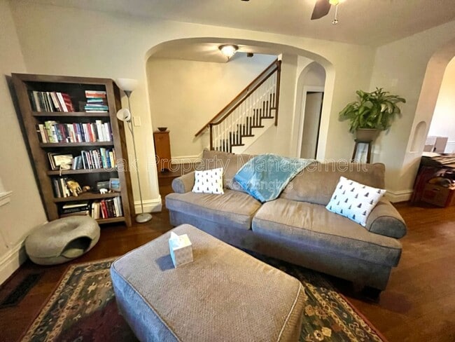 Photo - 3327 W Grace St