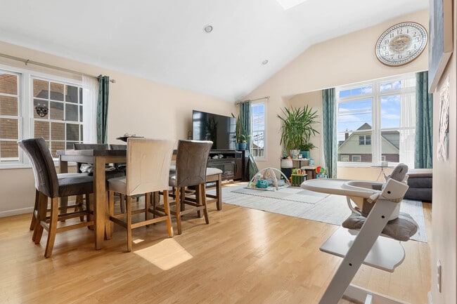 Photo - 318 77th St Unit #B