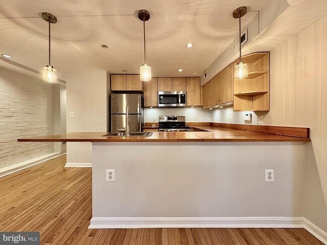 Photo - 2017 13th St NW