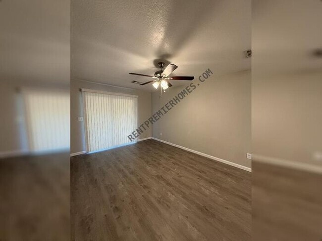 Photo - 4929 Brookdale Dr