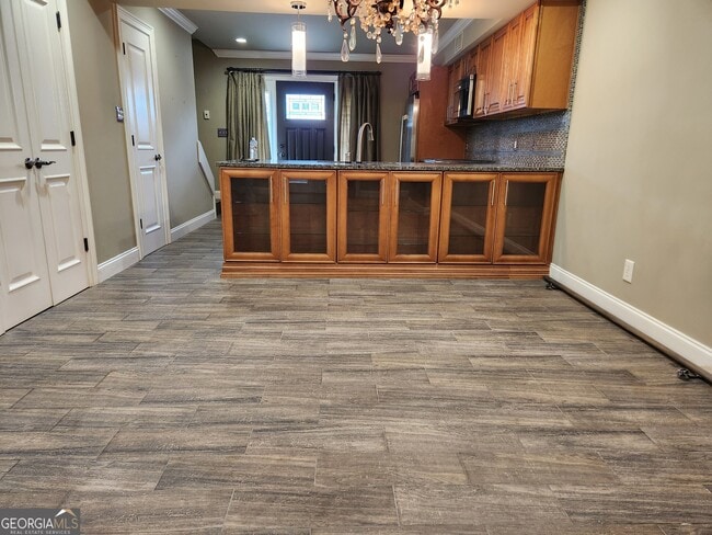 Photo - 1085 Holly Dr