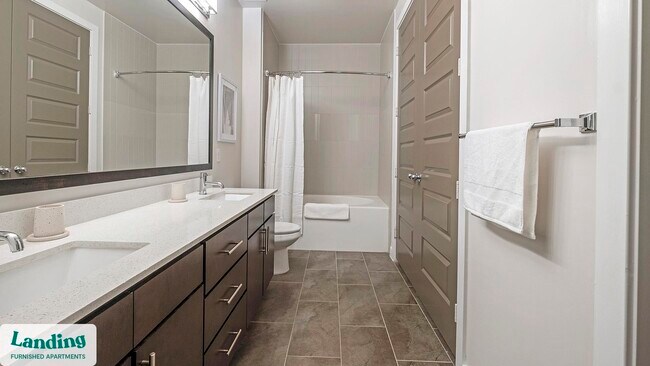 Photo - 825 Usener St Unit 909