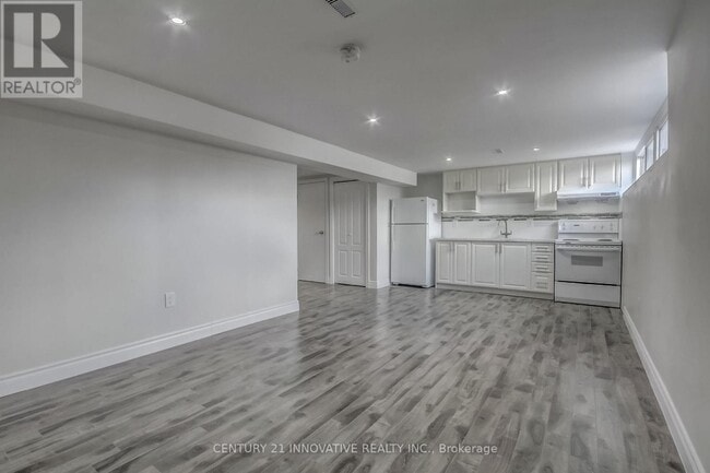 Photo - 17 Tralee Ave