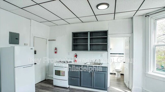 Photo - 1649 Allengrove St Condo Unit 2F