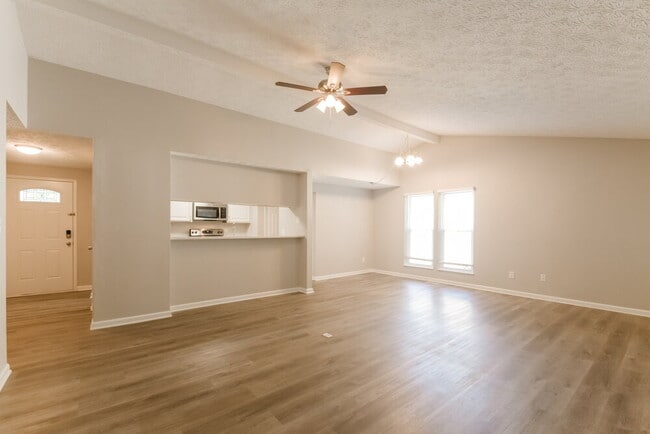 Photo - 4419 Deerview Ct
