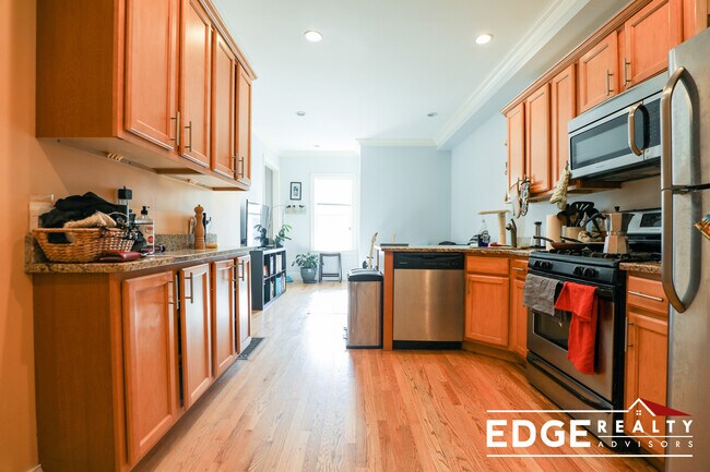 Photo - 27 Lothrop St Unit 1