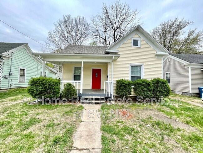 Building Photo - 618 W Harrison St Rental