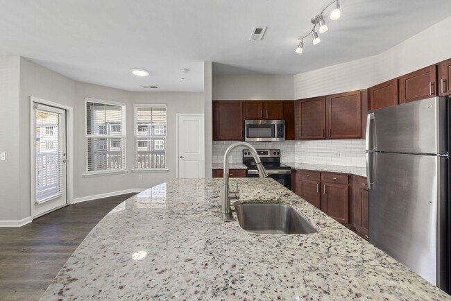 Photo - Level at 401