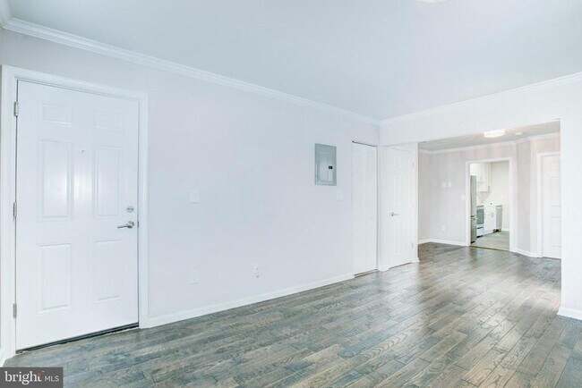 Photo - 257 Newcomb St SE Unit 3