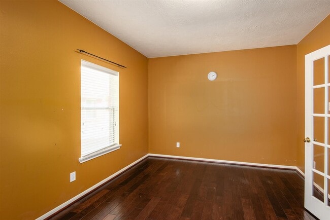 Photo - 6219 Surfside Ln