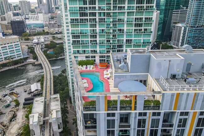 Photo - 31 SE 6th St Condo Unit 1907