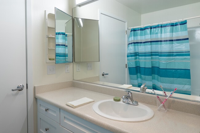 Bathroom - The Gilmore