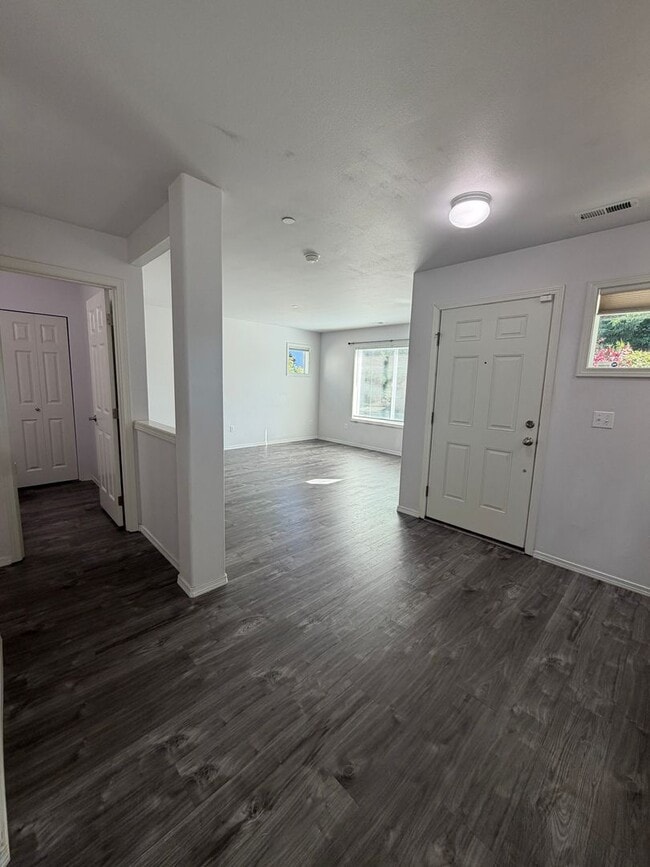 Photo - 3091 Walker Rd