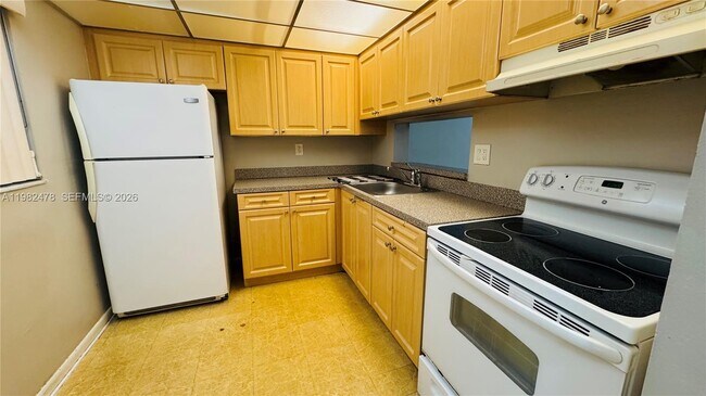 Photo - 8700 SW 133rd Avenue Rd Unit 209