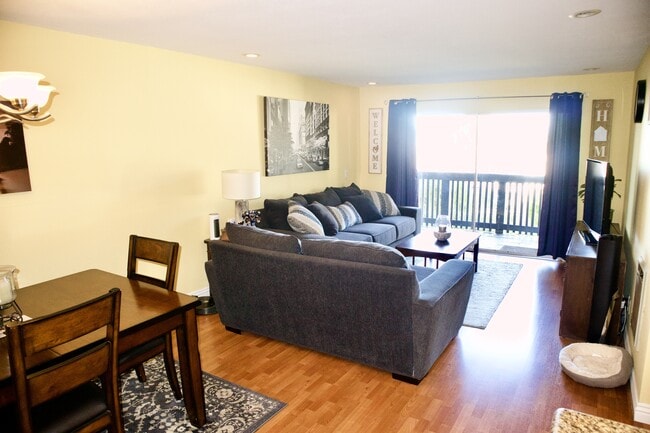 Photo - 3605 W Hidden Ln