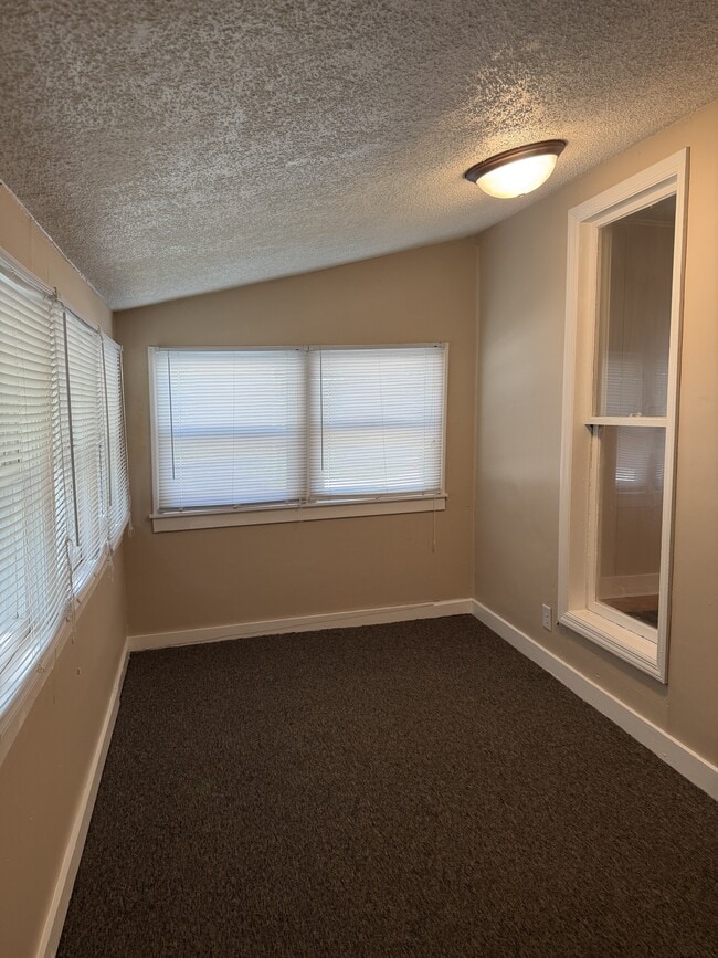 Photo - 50 E Beardsley Ave