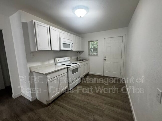 Photo - 2223 J B Jackson Jr Blvd Unit A2