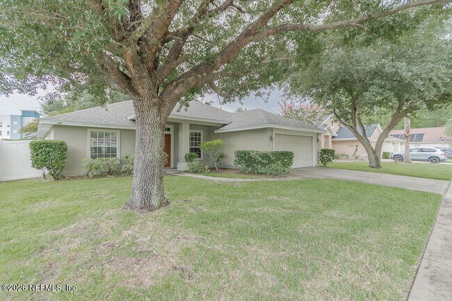 Photo - 684 Sid Dr