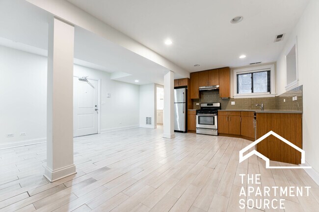 Photo - 3709 N Wilton Ave