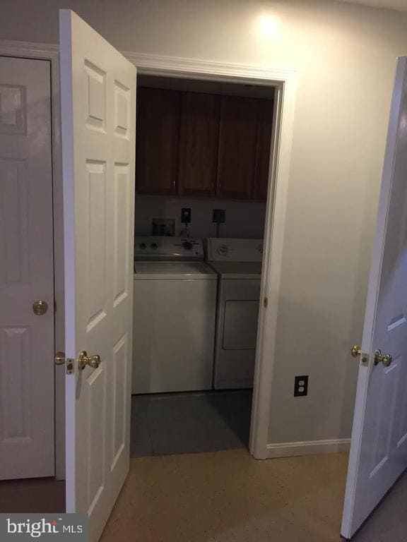 Photo - 5800 River Rd