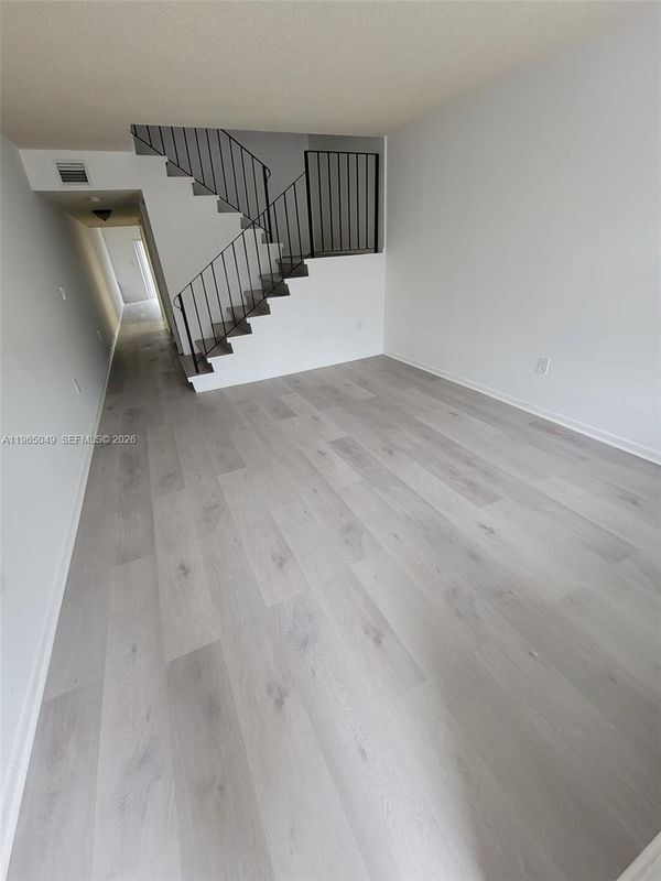 Photo - 1624 NE 151st St