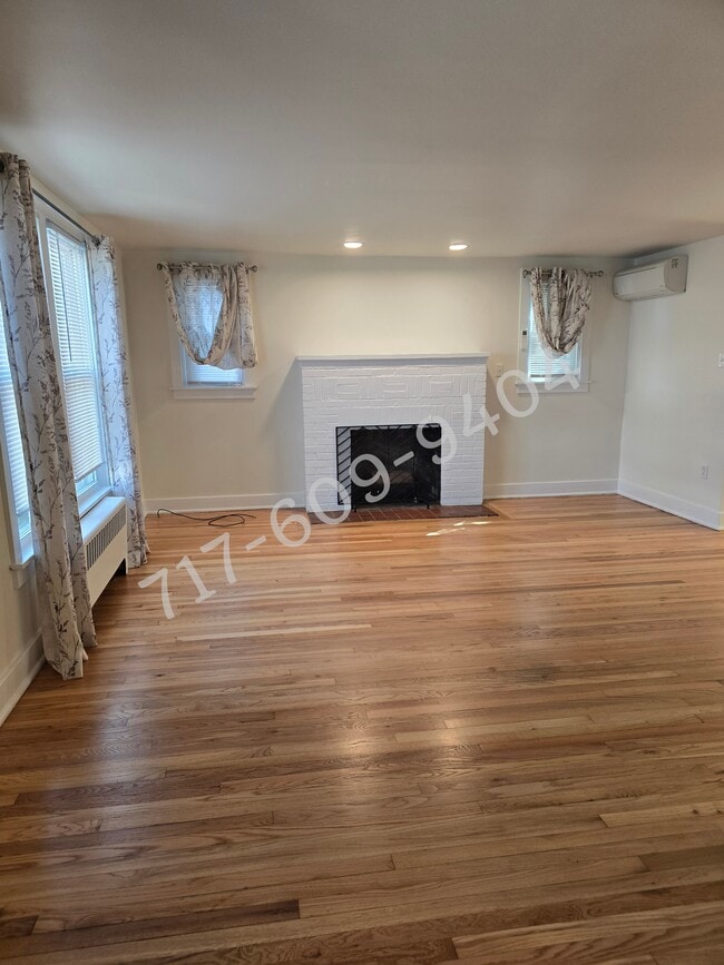 Building Photo - 262 F St Rental