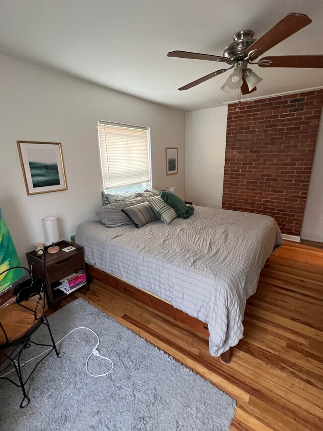 Upstairs bedroom 1 - 1797 Northwest Blvd Unit 1797 Northwest Blvd