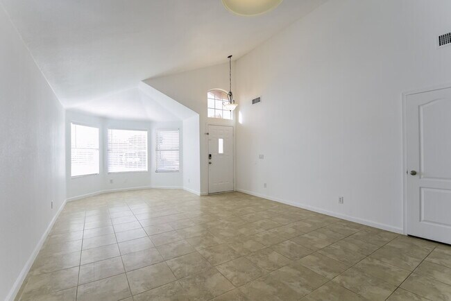 Photo - 9528 W Clara Ln