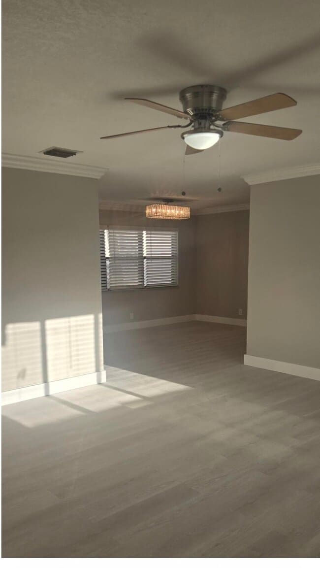 Photo - 1520 N 25th Ave Unit 1