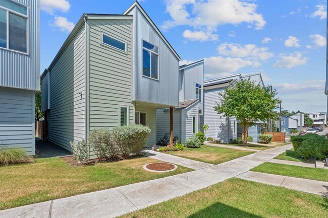 Photo - 801 N Bluff Dr Unidad 59