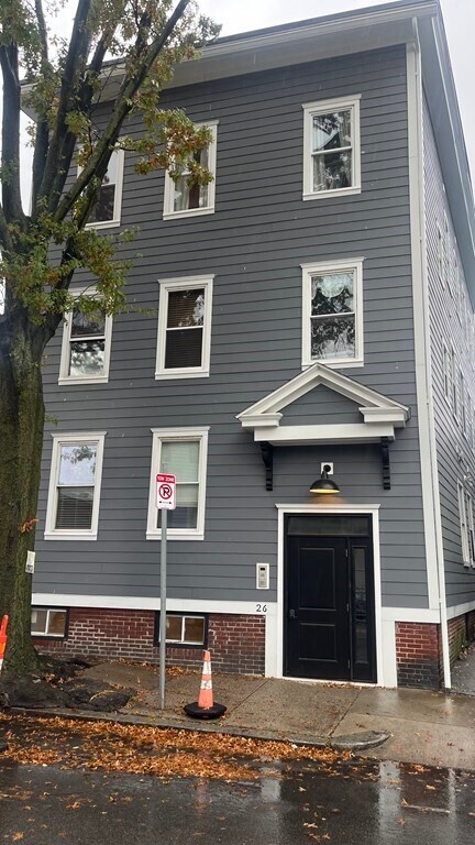 Building Photo - 26 Preble St Unit 1 Rental