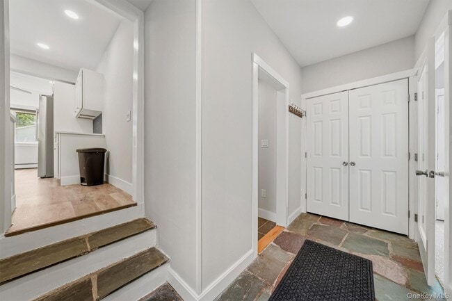 Photo - 12 Dickerson Pl