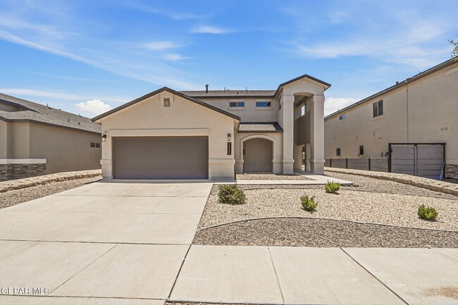 Building Photo - 14724 Tierra Fortaleza Ave