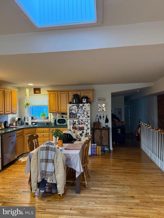 Photo - 1541 W Thompson St