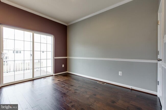 Photo - 1314 Hawthorn Dr