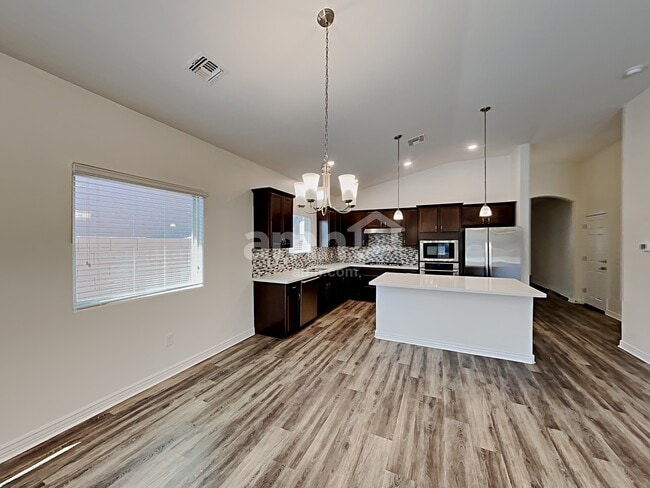 Photo - 9081 Blue Saguaro St