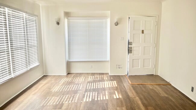 3520 W 39th St