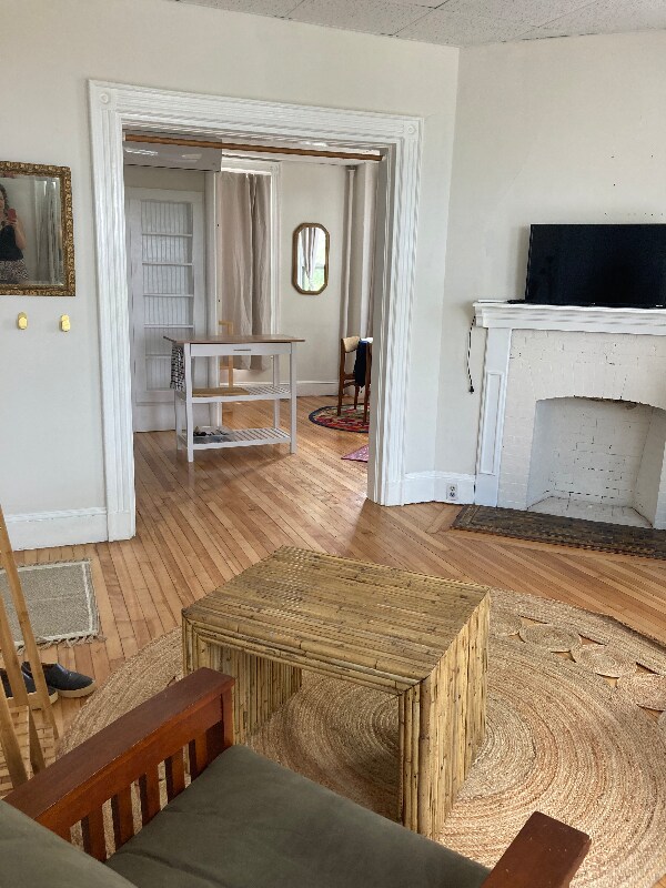 Photo - 19 Crescent St Unit 1