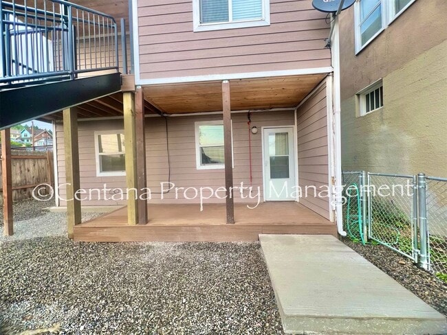 Photo - 1030 Antimony St Unit Downstairs