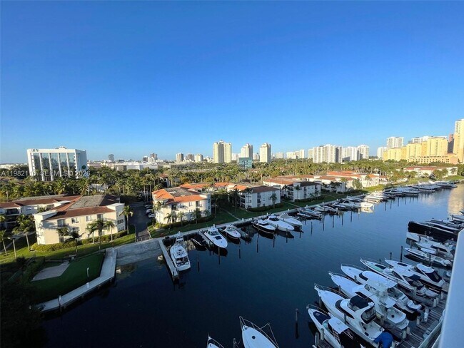 Photo - 3029 NE 188th St Unit 907