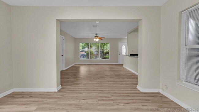Photo - 3002 Arthur St